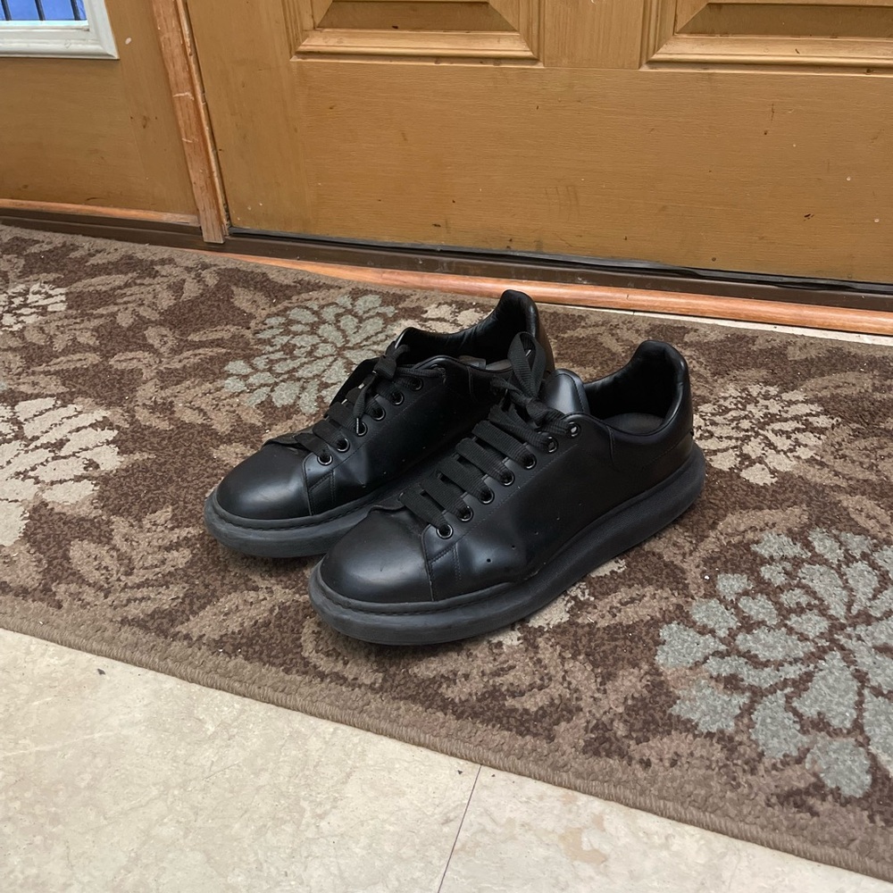 Alexander McQueen Black sneakers